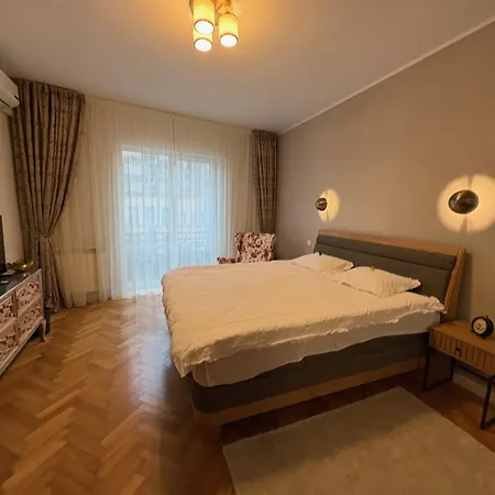 Historic Old Town With 4K Cinema Apartment Bucharest Exterior photo
